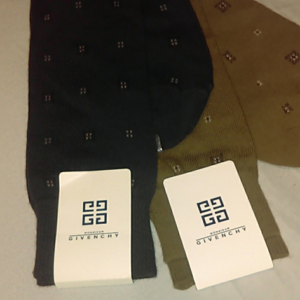 Givenchy men's dress socks
